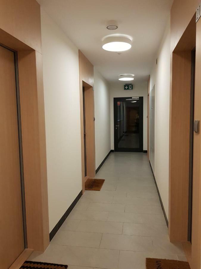 Hennela Apartment Varşovia Exterior foto